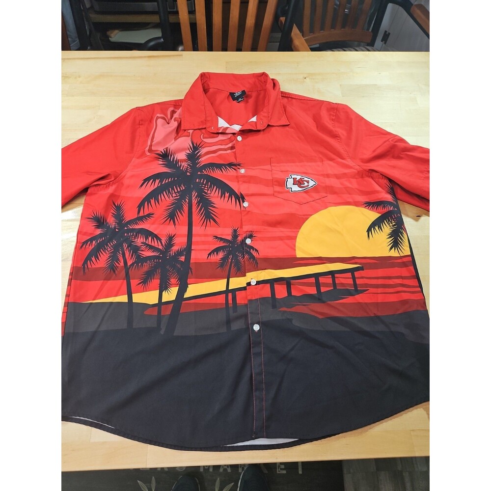 Kansas City Chiefs NFL Team Apparel 2XL Tropical Sunset Button Up Shirt